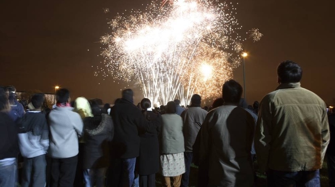 fireworks_belinda_lawley.jpg