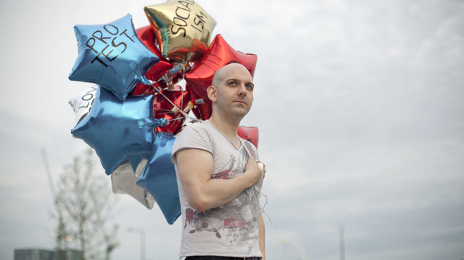 chris_coltrane_balloons_highdef.jpg