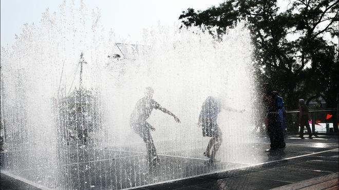 AT_apearingrooms_jeppehein_southbankcentre_CREDIT_Sheila Burnett (1).jpg