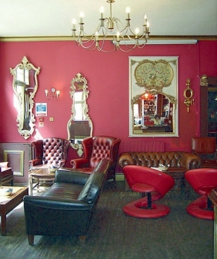 New_82 FD Bar Sofas.jpg