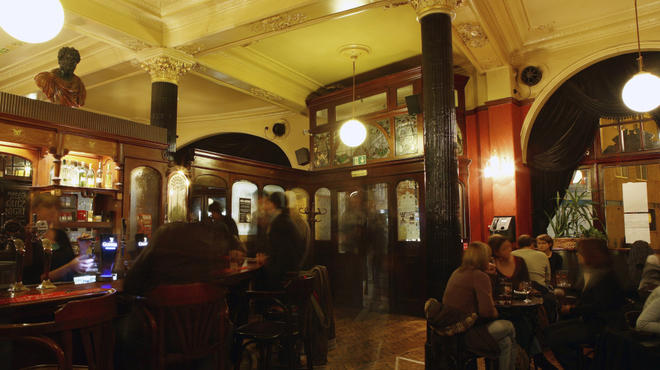 SalisburyHotelBar.jpg