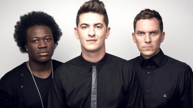 MUSIC_MagneticMen_Press2010.jpg