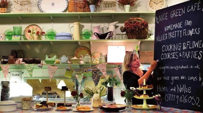 food_2099_nicegreencafe_(C)BrittaJaschinski.jpg