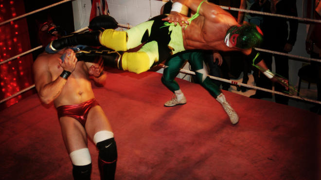 Lucha Britannia El Parano vs El Diablo Rojo by Izaskun Gonz.jpg