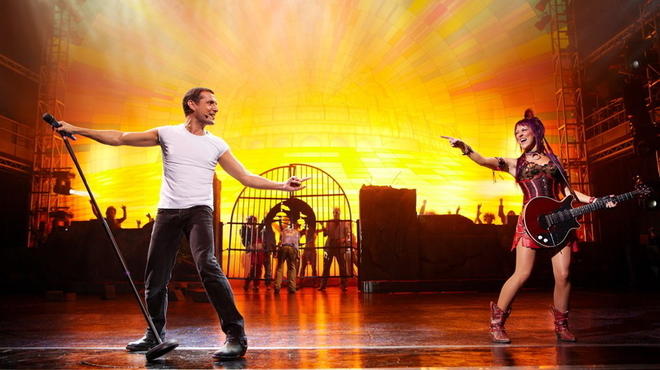 THEATRE_WeWillRockYou_press2011_002.jpg