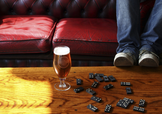 QueensHead_CREDIT_ROBGREIG.jpg