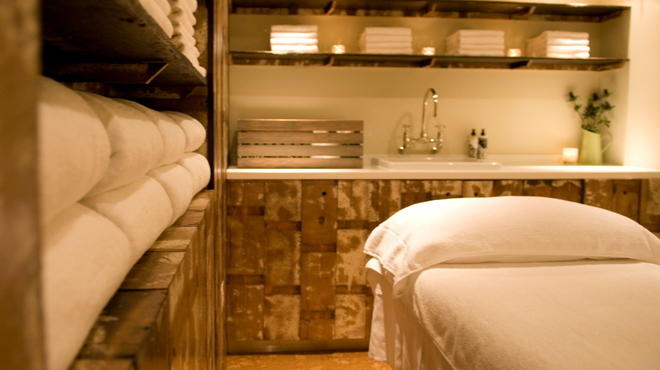 SHOPPING_CowshedSpa_press2011.jpg