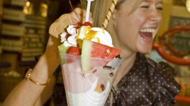 FOOD_HarrodsIceCream_CREDIT_TriciaDeCourcyLing_press2011.jpg