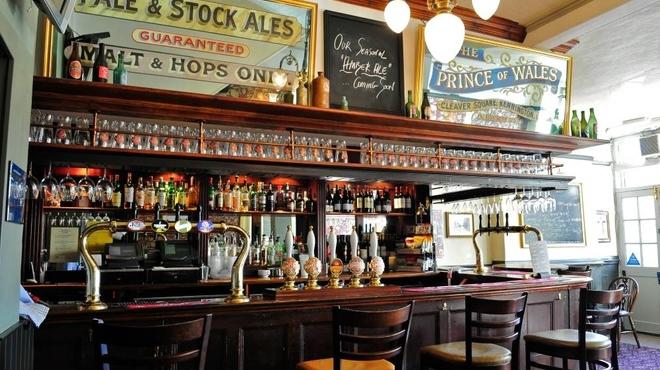 FOOD_PrinceOfWales_Kennington_press2011.jpg