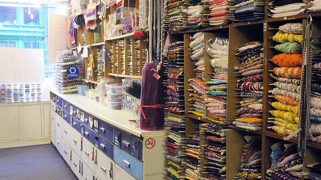 SHOPPING_Kleins_Press2011.jpg