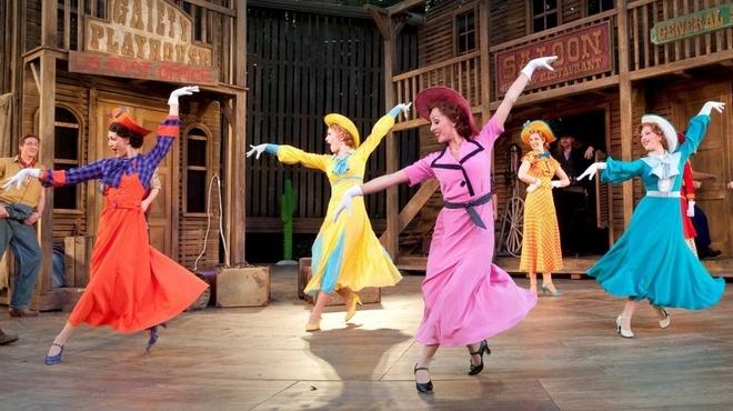 THEATRE_CrazyForYou2_press2011.jpg