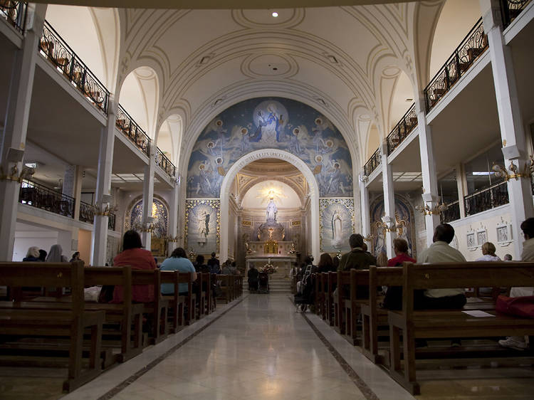 Attraction: Chapelle de la Médaille Miraculeuse