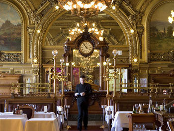 Le Train Bleu