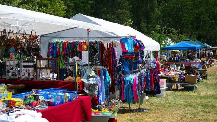 Brocante - Vide-grenier