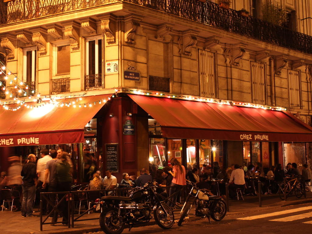 Bars Canal St Martin guide Bars & pubs Time Out Paris
