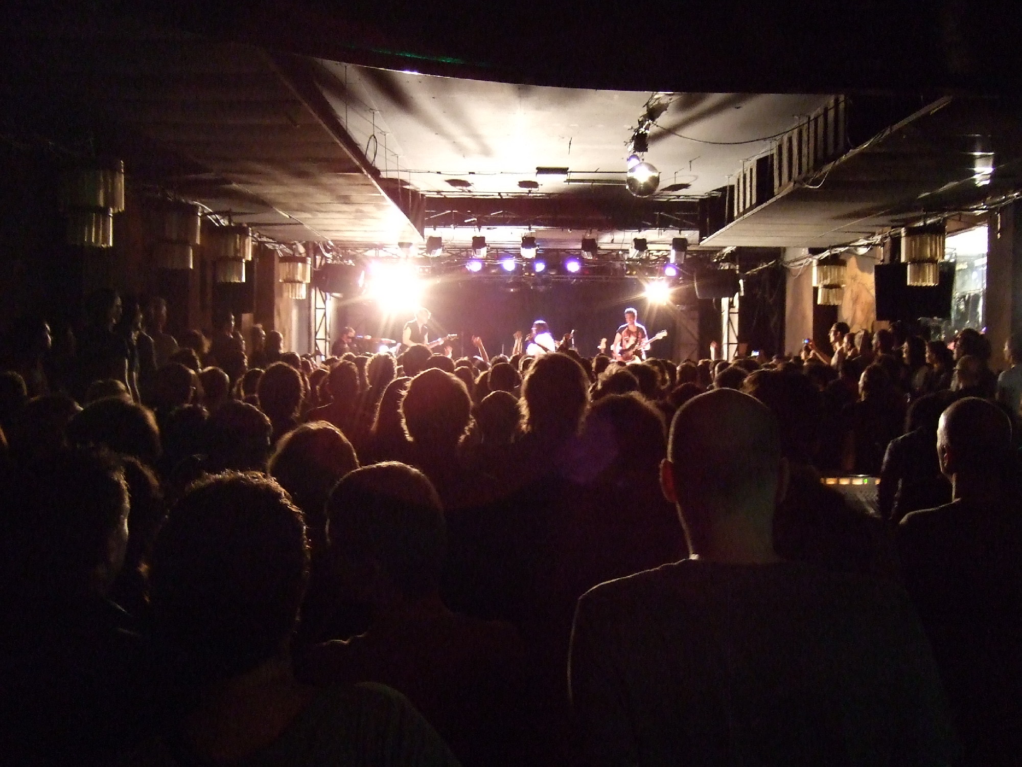 La Boule Noire Music in Abbesses Paris