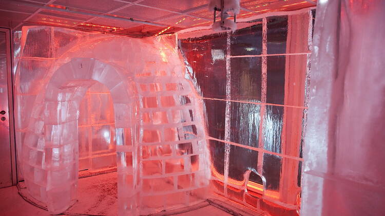 Kube Hotel