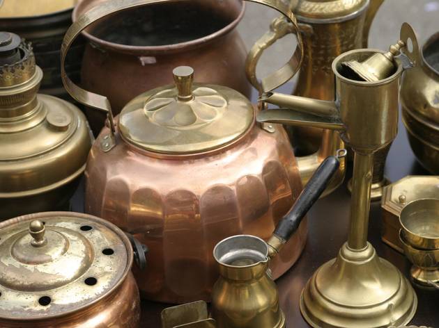 Brocante - Vide-grenier Brocante - Vide-grenier