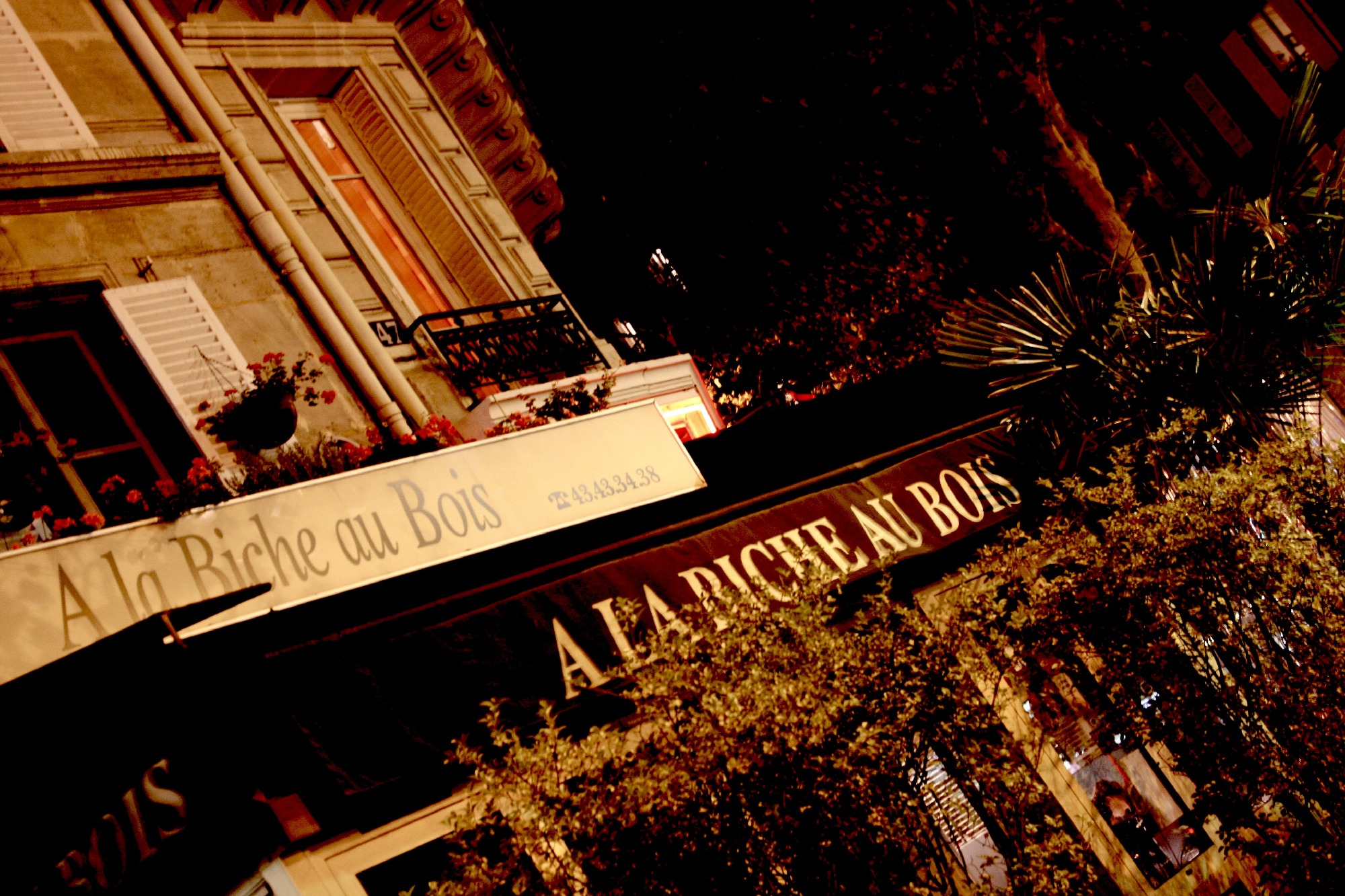 A la Biche au Bois Restaurants in 12e arrondissement, Paris