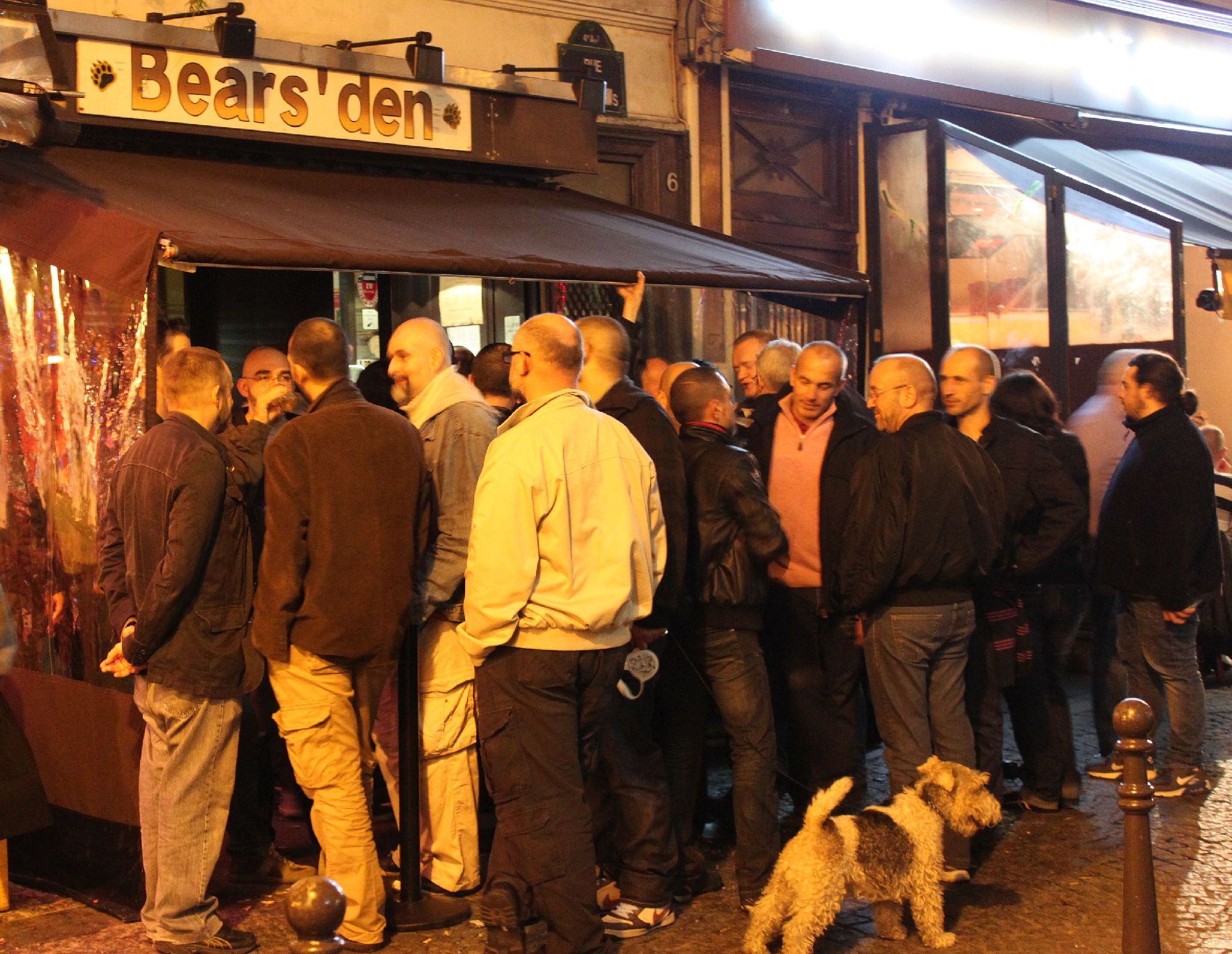 10 Gay Bars In Paris Bars And Pubs Time Out Paris