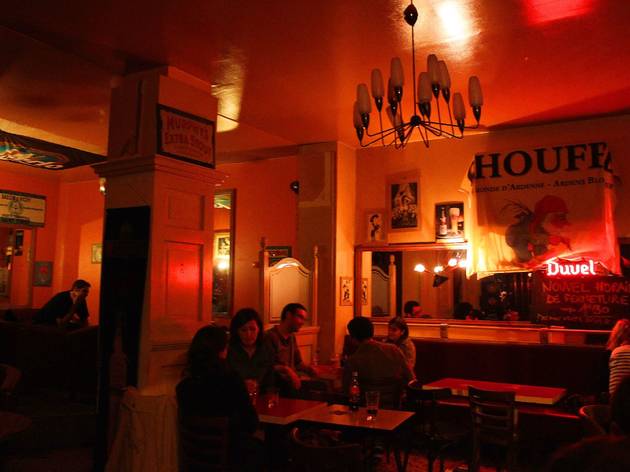 L Alibi Bars And Pubs In Mairie Du 18e Paris