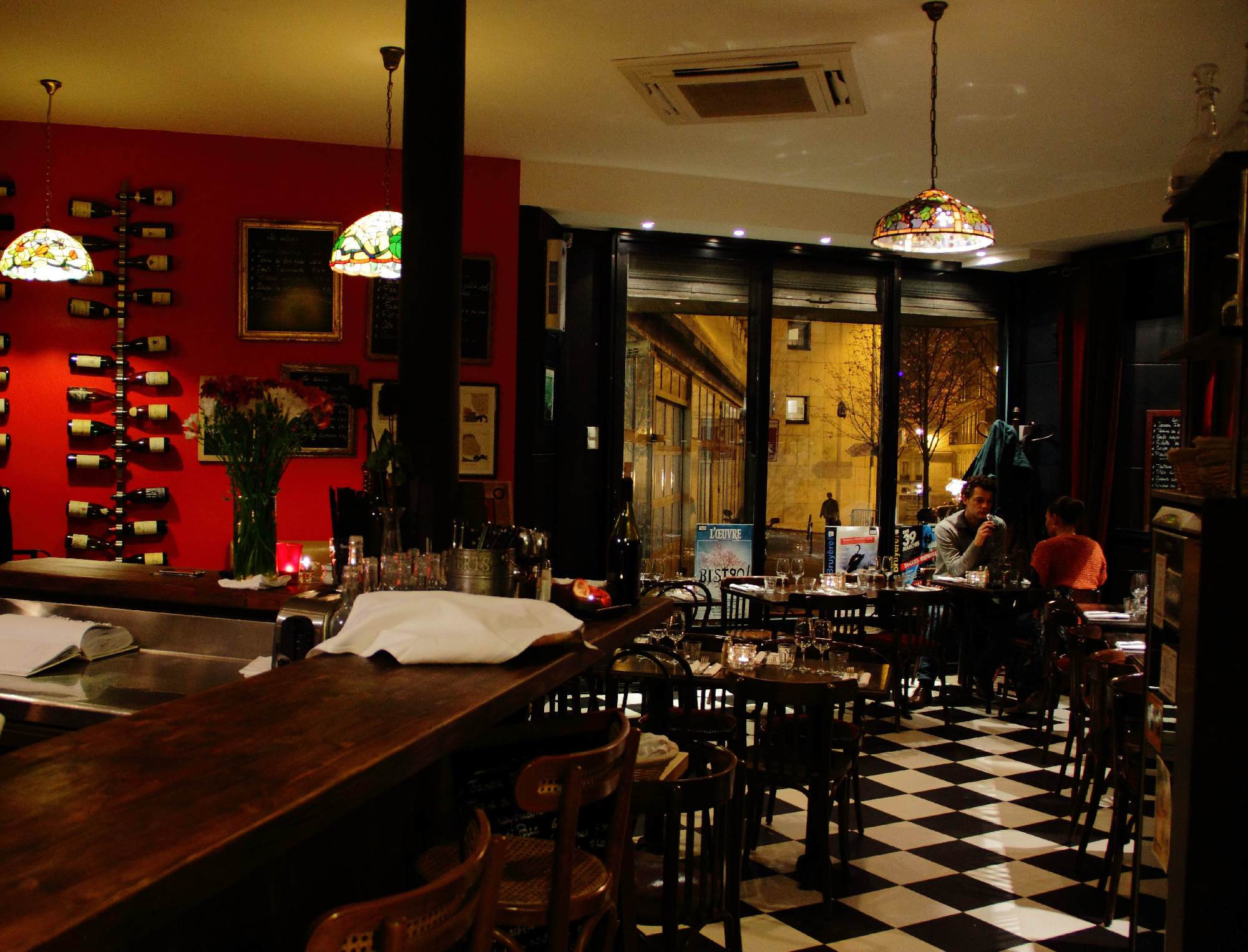 Rouge Passion | Bars and pubs in Saint-Georges, Paris