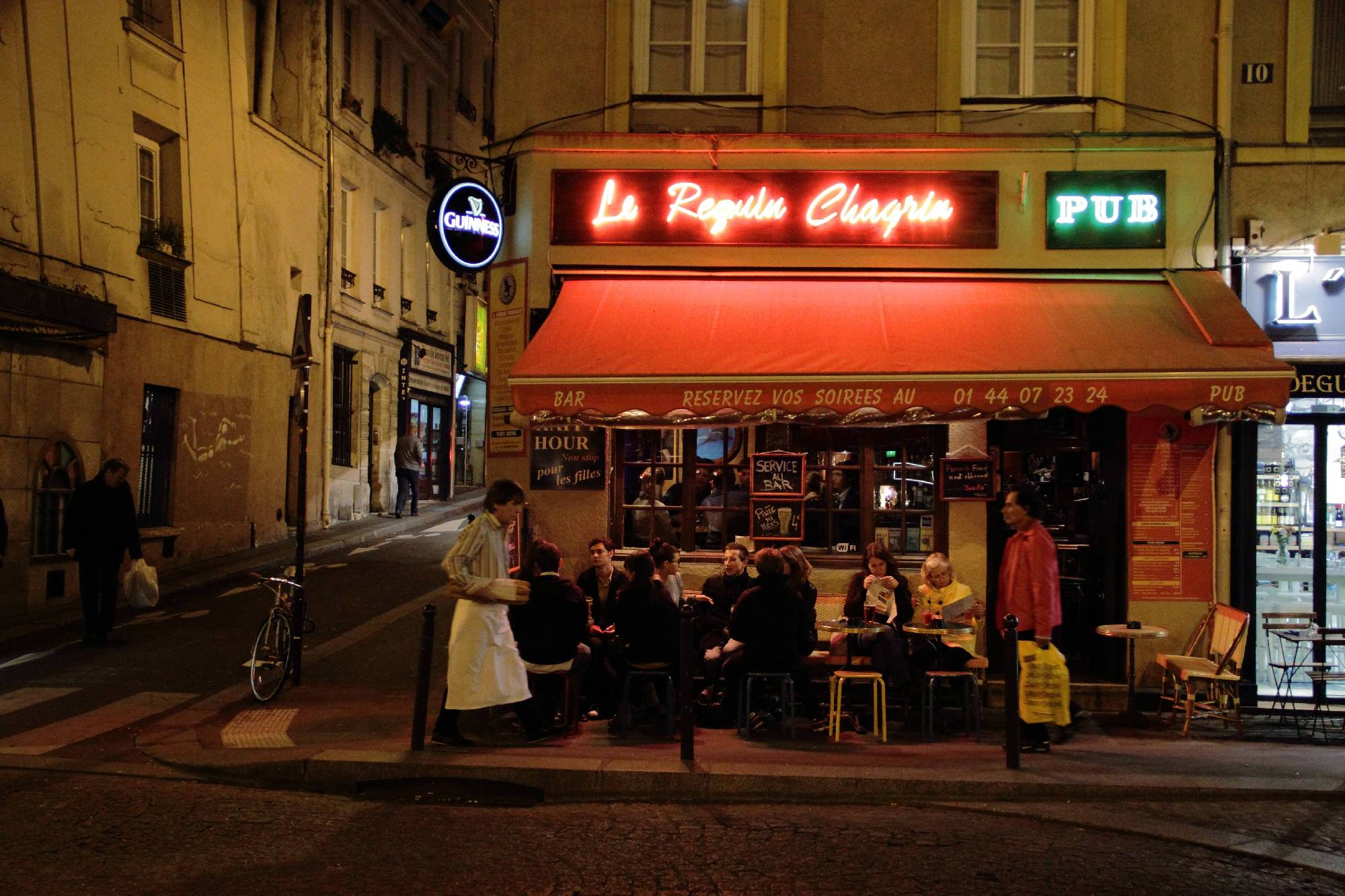 Le Requin Chagrin | Bars and pubs in Quartier latin, Paris