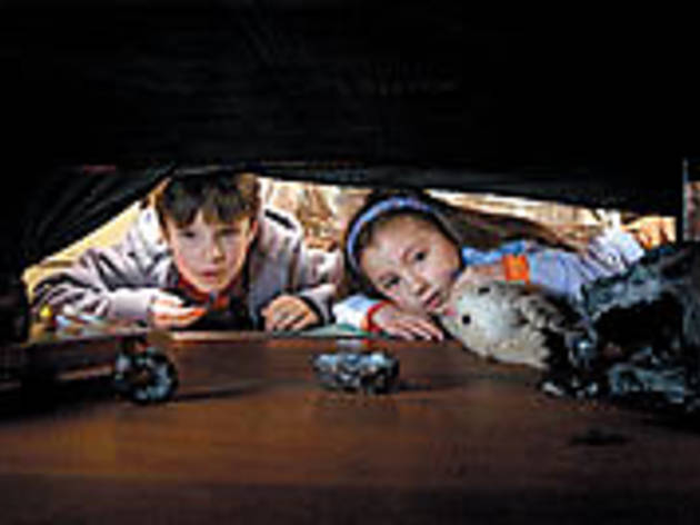 UNDERCOVER BROTHER AND SISTER O'Neil and Wryn sneak a peek UNDERCOVER BROTHER AND SISTER O'Neil and Wryn sneak a peek.