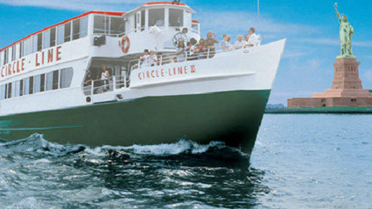 90. Circle Line sightseeing cruise
