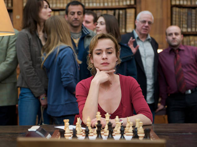 Queen to Play Queen to Play