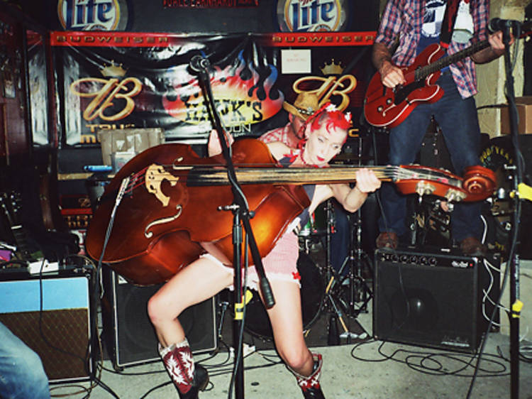 Hank’s Saloon