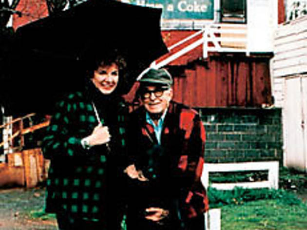STINGIN' IN THE RAIN Mendoza and Link take a break from acrimony STINGIN' IN THE RAIN Mendoza and Link take a break from acrimony.
