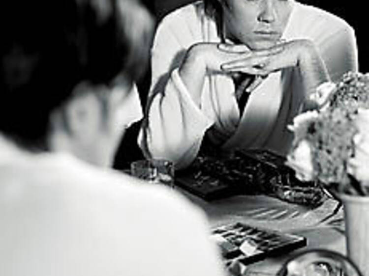 Rufus Wainwright in mirror