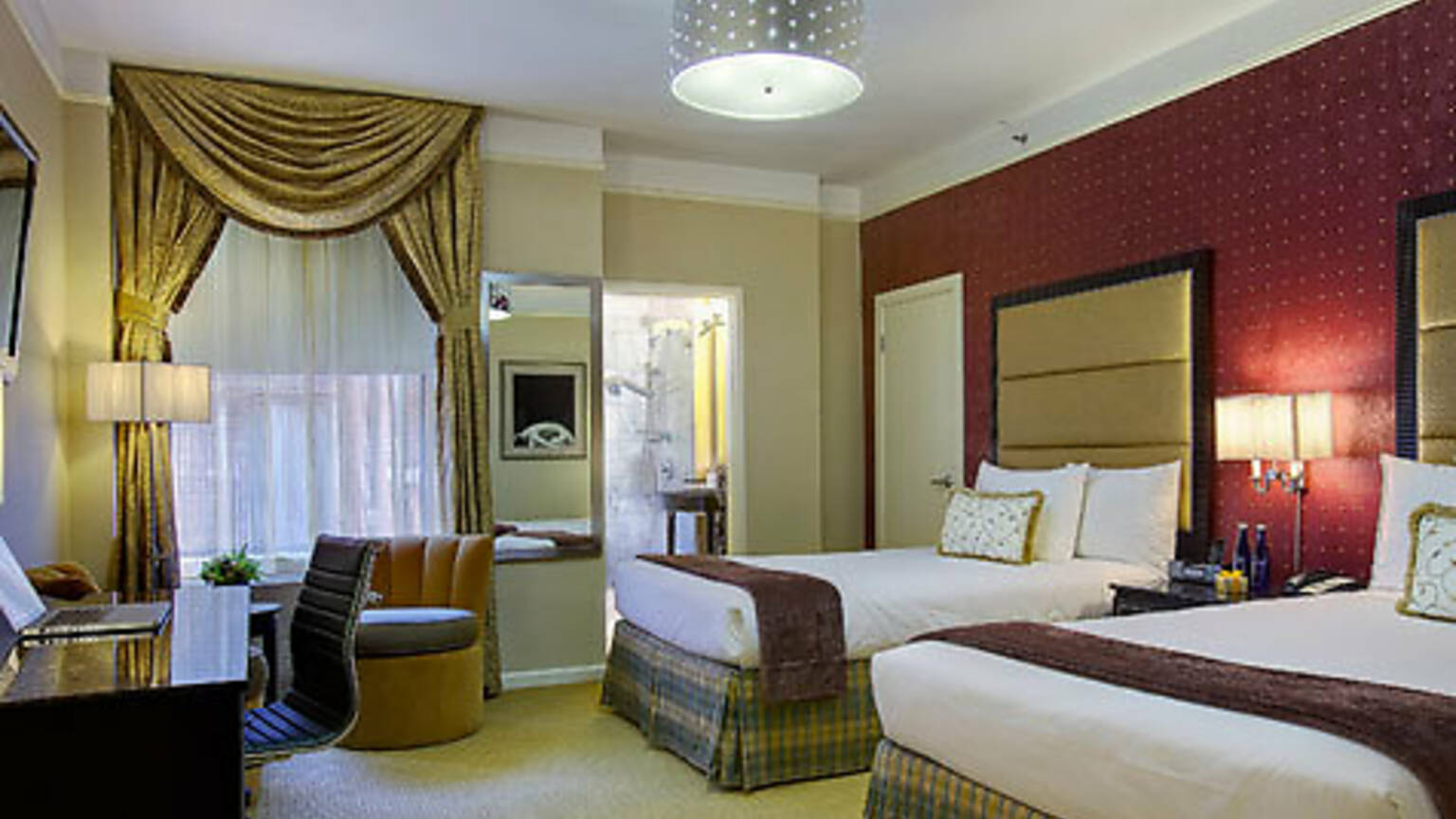 Best classic hotels in New York City: Accommodation with history