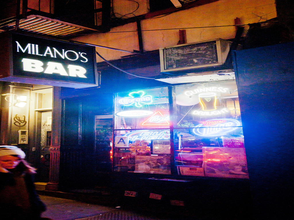 9 Best Bars in Soho NYC for cocktails, wine and beer