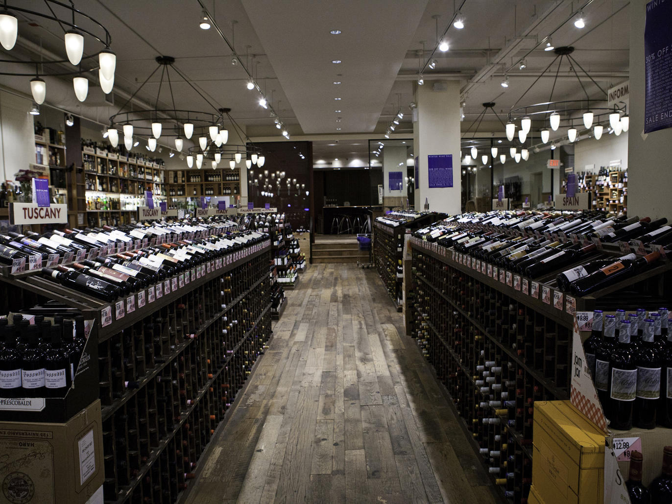 Best wine stores in NYC for wine tasting and well stocked bottles