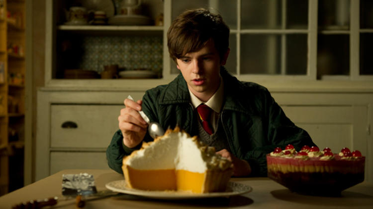 Freddie Highmore in Toast