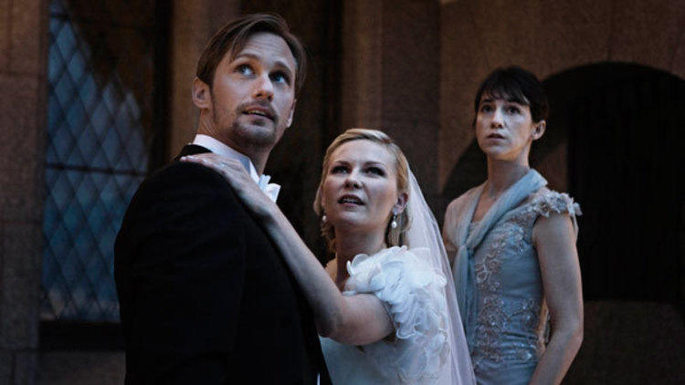 Alexander Skarsgrd, Kirtsen Dunst, center, and Charlotte Gainsbourg in Melncholia