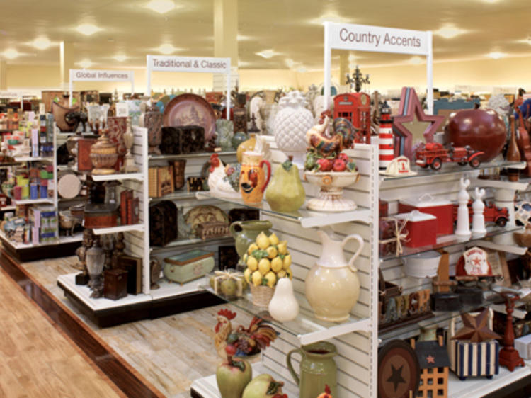 HomeGoods Vs. At Home: Which Home Decor Store Is Better?