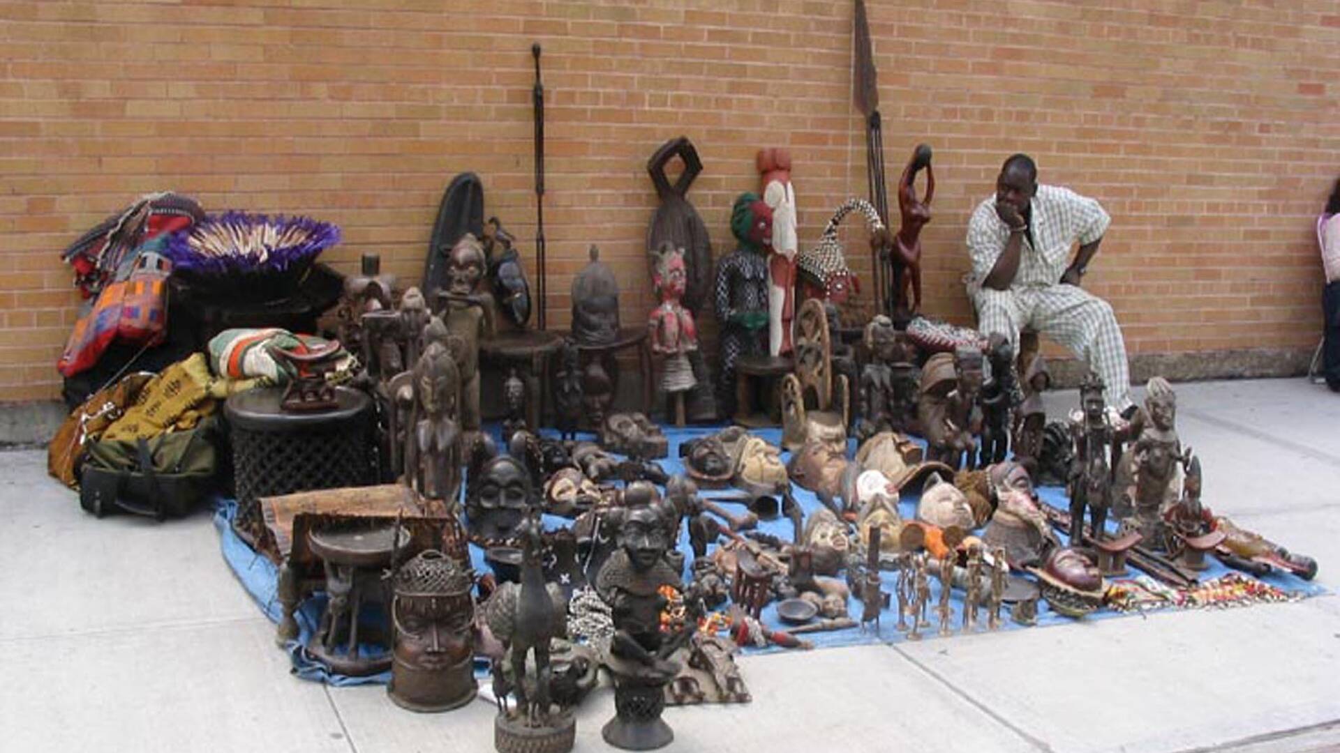 Hell's Kitchen Flea Market | Shopping in Midtown West, New York
