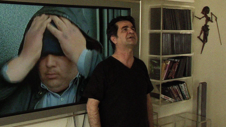 Jafar Panahi in This Is Not a Film