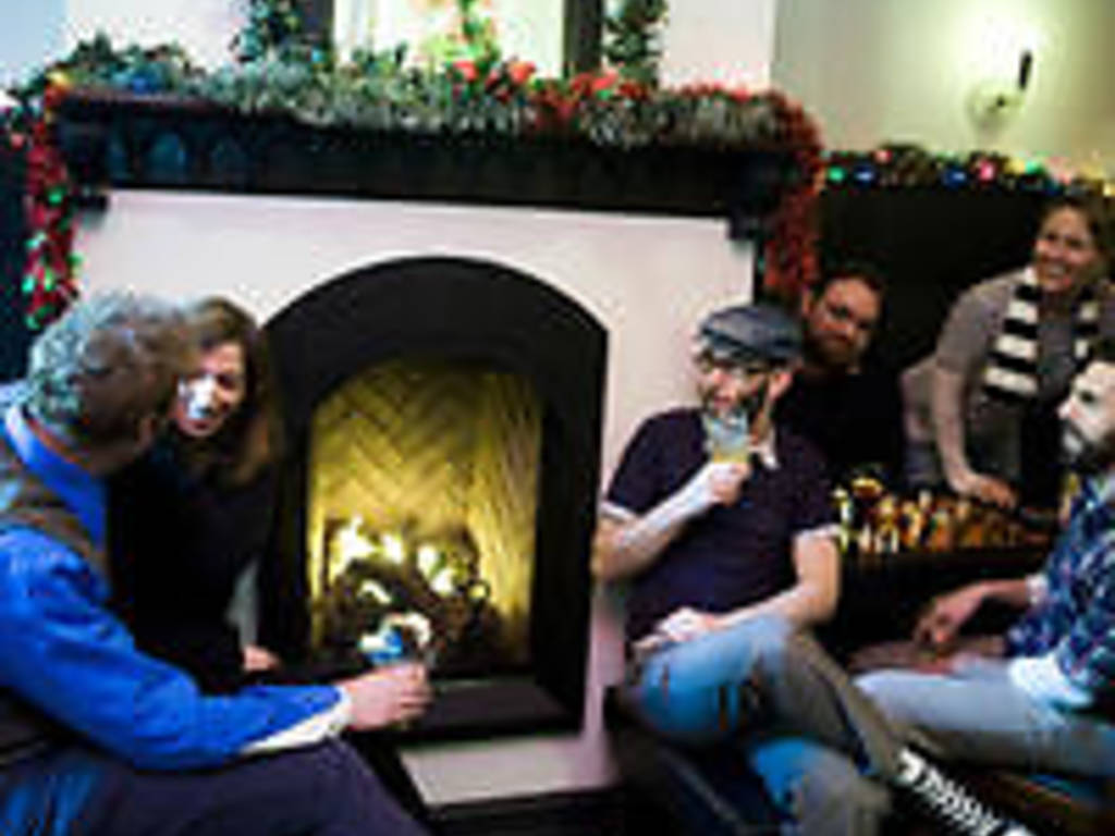 Best Hookup Bars in NYC to Meet People