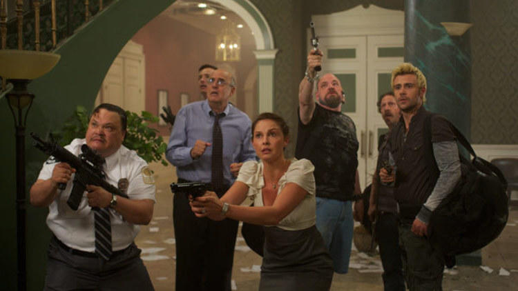 Ashley Judd, center, in Flypaper