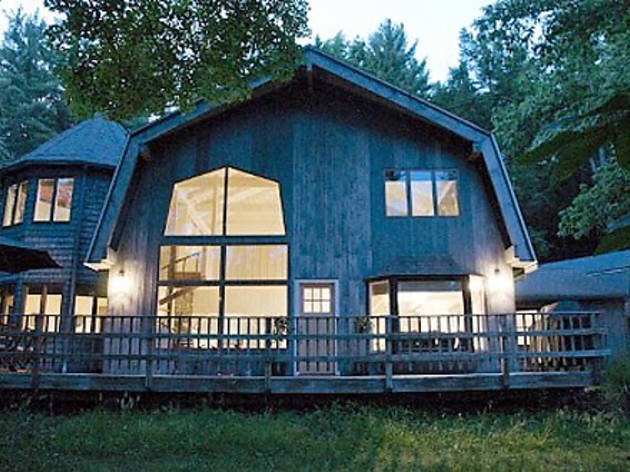 Four-bedroom house in Woodstock, NY Four-bedroom house in Woodstock, NY