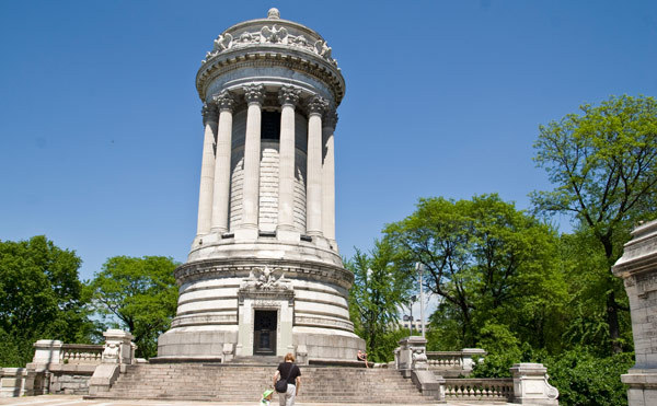 Sense & Sensibility | Riverside Park, Soldiers' and Sailors' Monument | Theater in New York