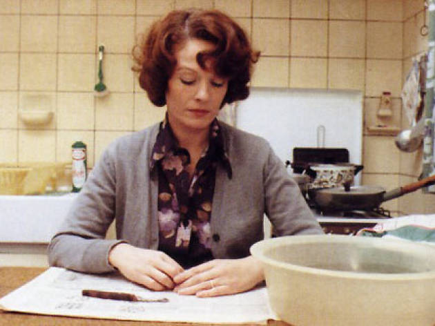 Jeanne Dielman, 23 quai du Commerce, 1080 Bruxelles (1975) Jeanne Dielman, 23 quai du Commerce, 1080 Bruxelles (1975)