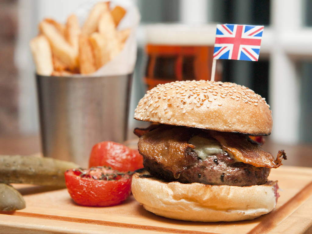 Sports Bars In The Upper East Side at Mikel Seay blog