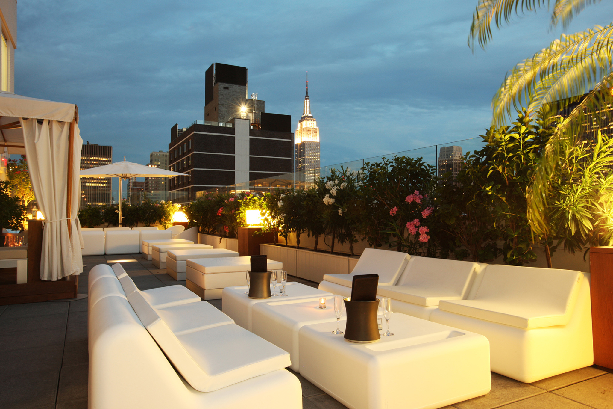 Best Rooftop Happy Hours For Elevating Your Afternoon Drink