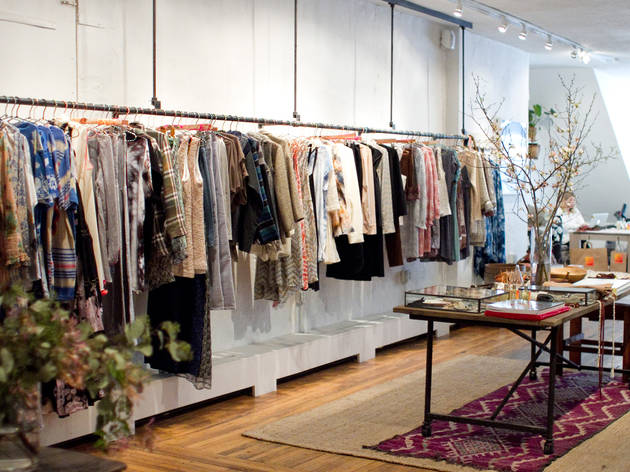 Best clothing boutiques in NYC for accessories and new outfits