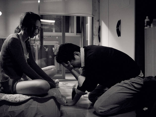 Kim Bo-kyung and Yu Jun-sang in The Day He Arrives Kim Bo-kyung and Yu Jun-sang in The Day He Arrives